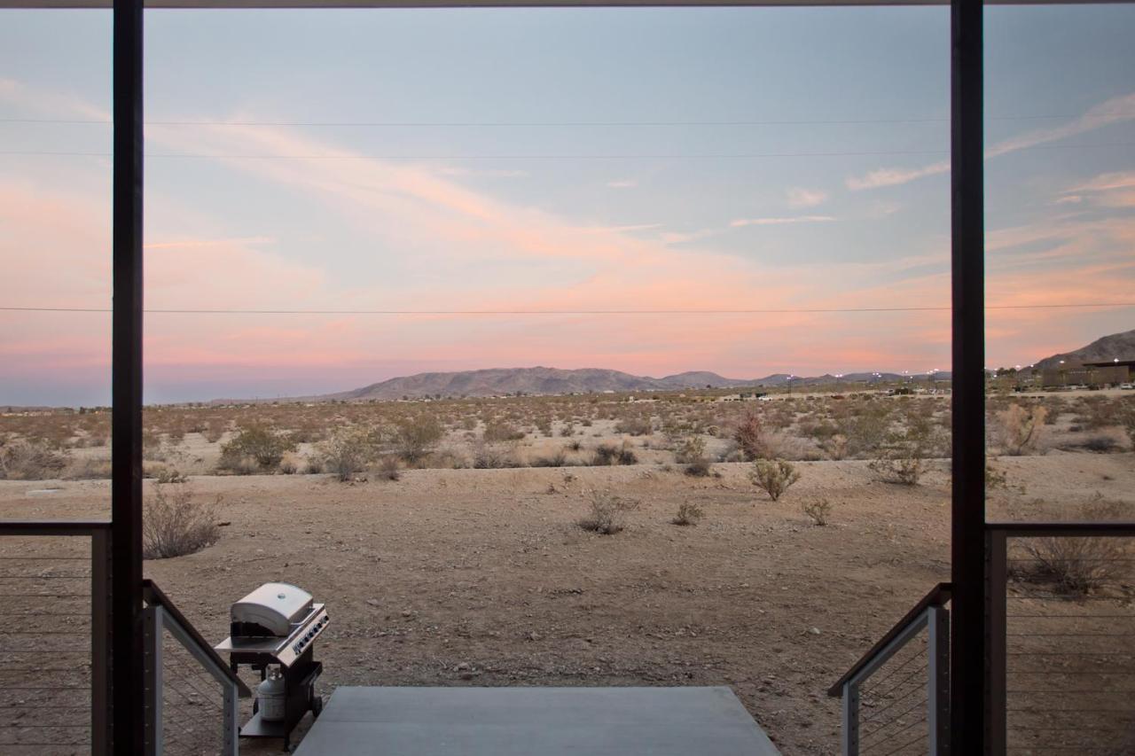 Modern Desert Dream - New Build Twentynine Palms